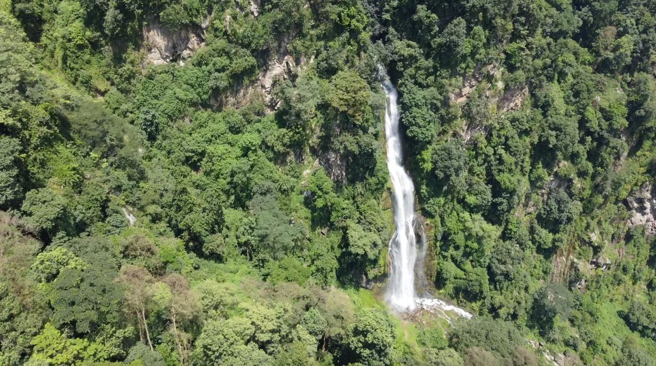 CHANGAY WATERFALLS HIKING